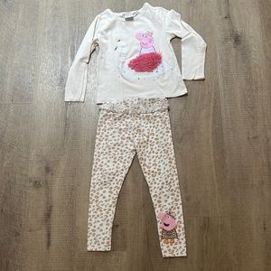 Next UK - Peppa Kid long sleeve shirt and leggings size 5/6